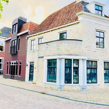 Stadshotel De Academie フラネケル エクステリア 写真