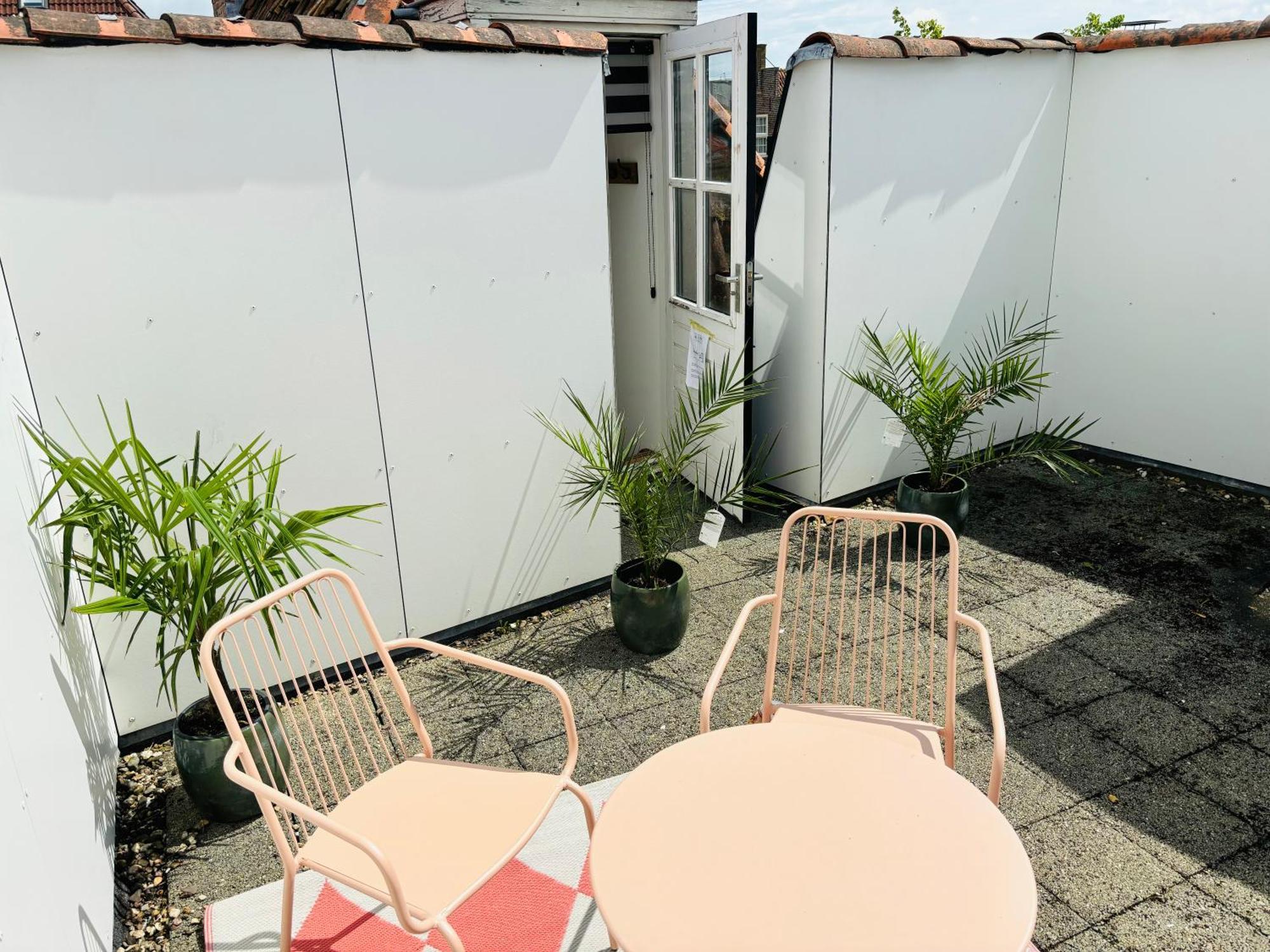 Stadshotel De Academie フラネケル エクステリア 写真